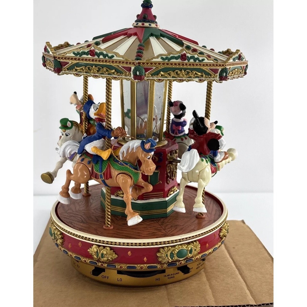 Vintage 1996 Mr. Christmas Disney A Mickey Holiday Go Round Carousel 50 Songs - Picture 6 of 11